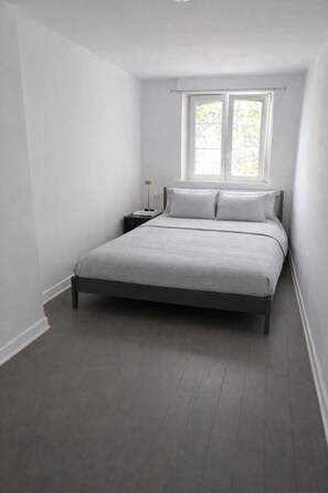 1 室のベッドルーム、WiFi、ベッドシーツ