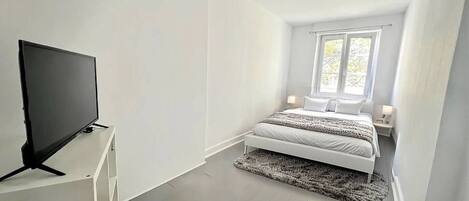 1 chambre, lit parapluie, Wi-Fi, draps fournis