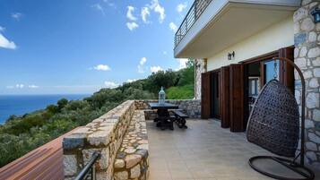 Villa, 3 Bedrooms, Smoking, Balcony | Balcony