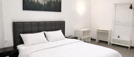 1 bedroom, WiFi, bed sheets
