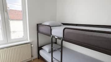 2 chambres, fer et planche Ă repasser, Wi-Fi, draps fournis