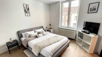 1 bedroom, iron/ironing board, travel cot, WiFi