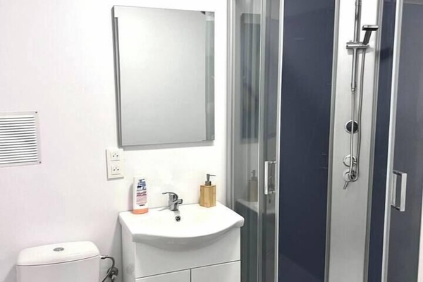 99c0ff83-8086-4b98-bf88-5e60dfa67ab8