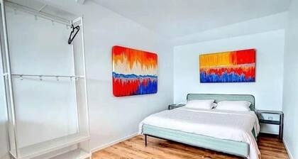 Station 82 C Charleroi-Airport