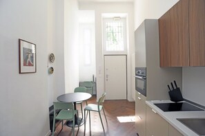 Fridge, dishwasher, toaster