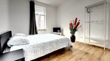 1 bedroom, iron/ironing board, travel crib, WiFi