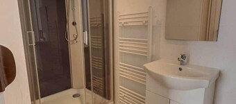 Jean 1B Brussel-Charleroi-Airport