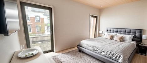 1 habitación, tabla de planchar con plancha, wifi y ropa de cama