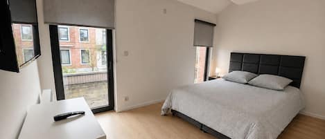 1 bedroom, iron/ironing board, WiFi, bed sheets