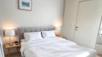 1 bedroom, iron/ironing board, travel crib, WiFi