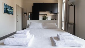 Apartment (0 Bedroom) | Interior