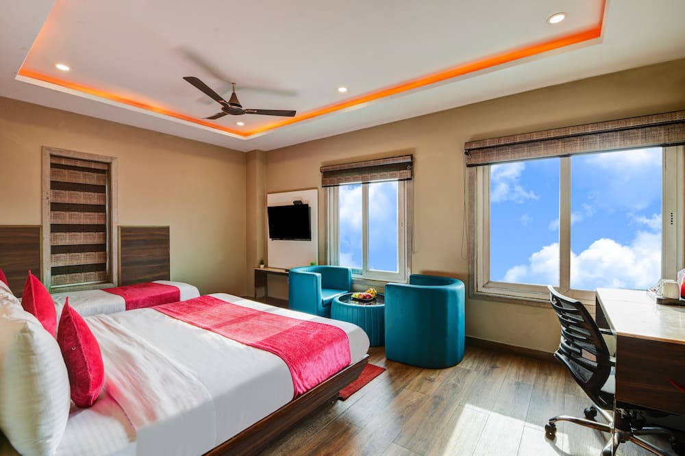 The IVY Grand Hotel in City Centre Delhi