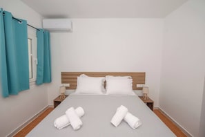 1 chambre, fer et planche à repasser, Wi-Fi, draps fournis