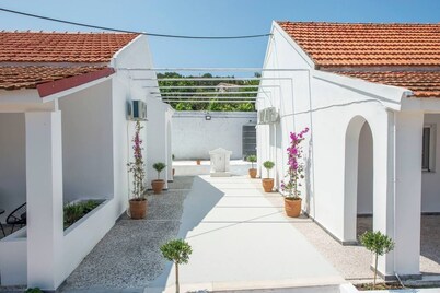Massalia Suites Eolia