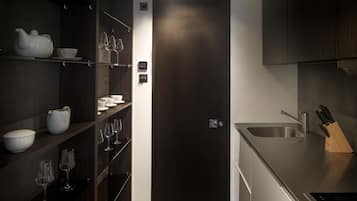 Studio | 1 bedroom, Internet