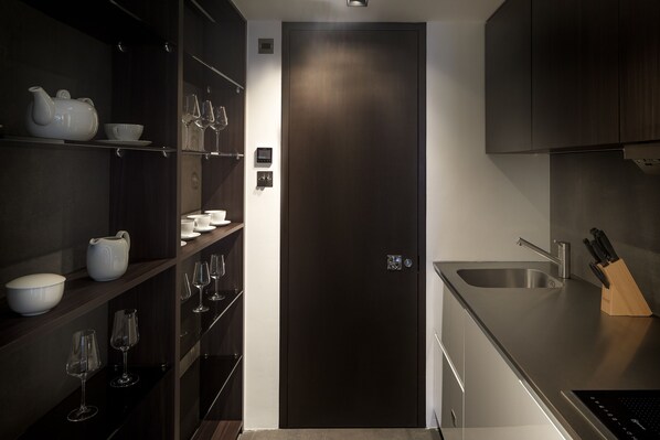 Studio | 1 bedroom, Internet