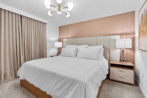 9 makuuhuonetta, silitysrauta/-lauta, vauvan matkasänky, Wi-Fi