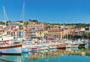 Marina