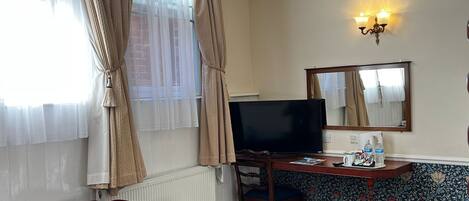 Classic Room | Free WiFi