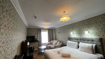 Classic Room | Free WiFi