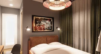 Sandyk At-Bashy Hotel