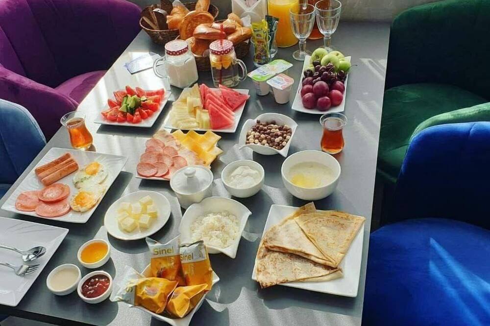 Eco Boutique Emerald Hotel