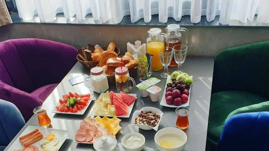 Eco Boutique Emerald Hotel