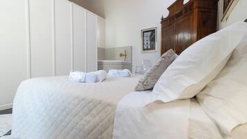 1 camera, ferro/asse da stiro, accesso a Internet, lenzuola