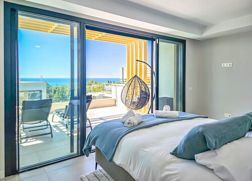 Townhouse with sea views Evergreen Homes