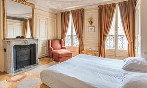 3 chambres, bureau, fer et planche à repasser, Wi-Fi gratuit