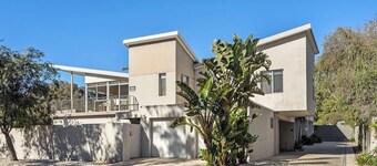 Casa Indigo—Modern Bushland Retreat by the Sea