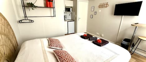 City Studio, 1 Bedroom, Non Smoking