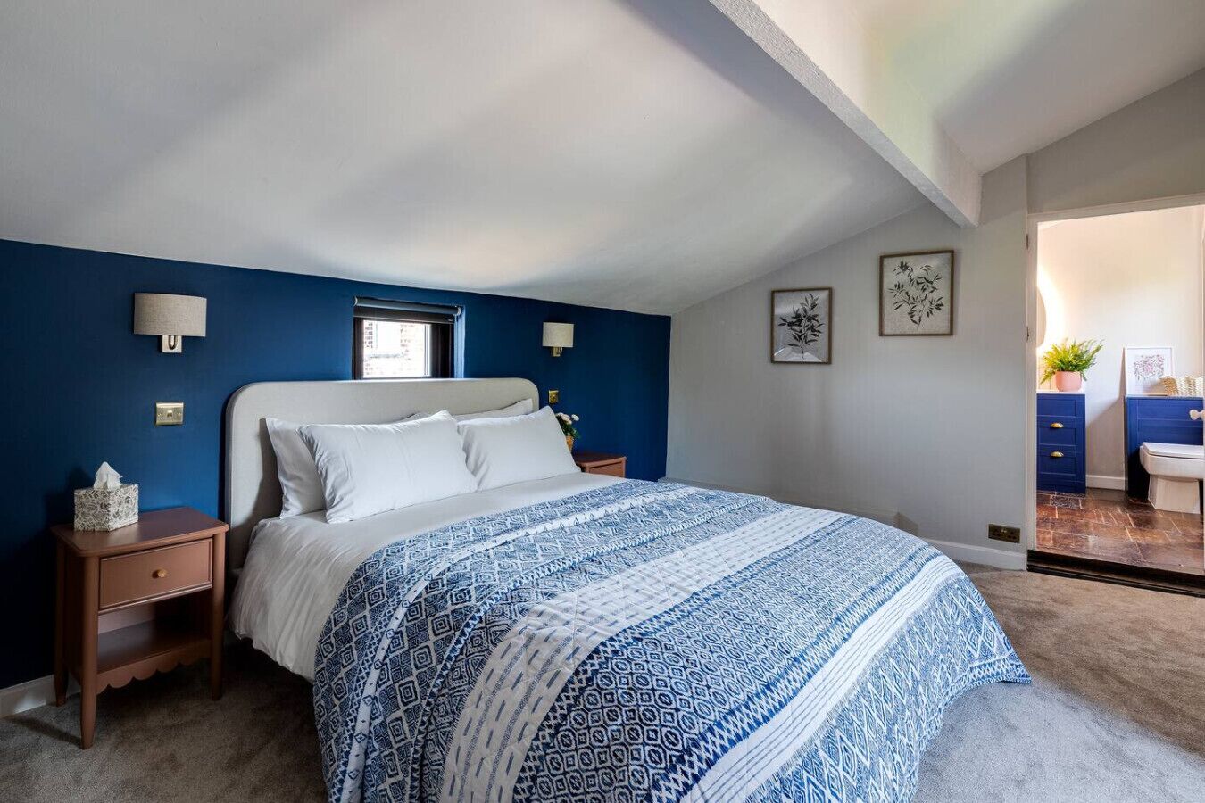 Desk, iron/ironing board, travel crib, WiFi