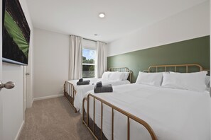 4 Schlafzimmer, Bügeleisen/Bügelbrett, WLAN, Bettwäsche