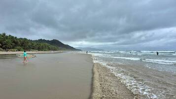 Villa, 2 chambres, accessible aux personnes à mobilité réduite, piscine privée | Plage