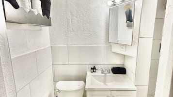 Towels, soap, toilet paper