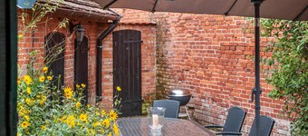 Holiday Home 'Altes Nachtwächterhaus' with Private Terrace and Wi-Fi