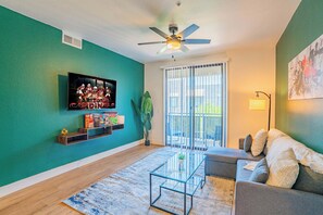 Televisión, oficina