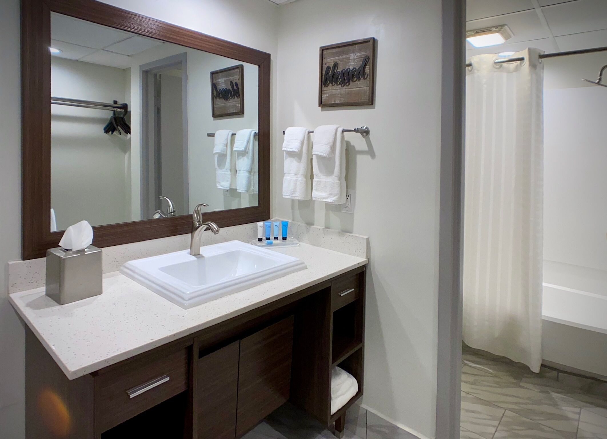 標準客房 | 遮光窗簾/窗簾、熨斗/熨衫板、免費 Wi-Fi