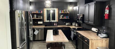 Microwave, oven, stovetop, dishwasher