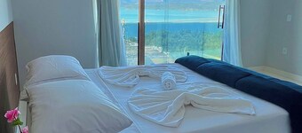 House with sea view 800m from the beach in Paraty