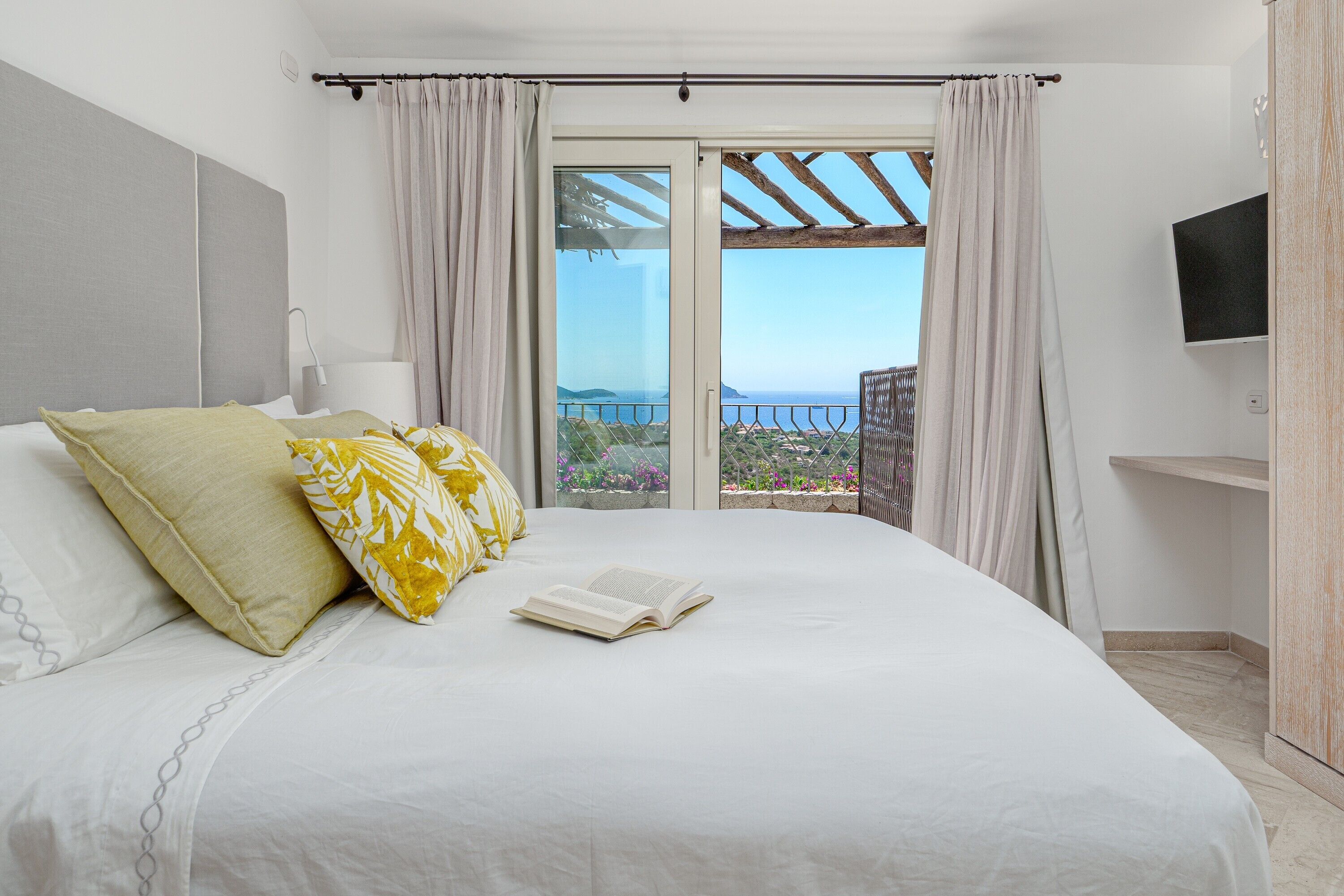 2 多间卧室、熨斗/熨衣板、WiFi、床单