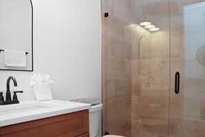 House, Multiple Beds (Highball Heaven) | Bathroom - Highball Heaven (Port St. Joe)