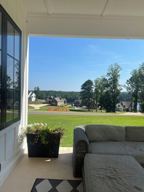 Property grounds - Custom new construction in private enclave Just minutes to Bryant Denny stadium (Northport)