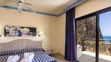 2 Schlafzimmer, BĂŒgeleisen/BĂŒgelbrett, WLAN, BettwĂ€sche