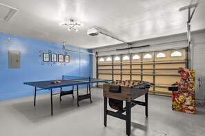 Spielezimmer