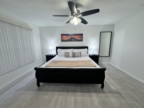 3 sovrum, strykjärn/strykbräda, internet och sängkläder