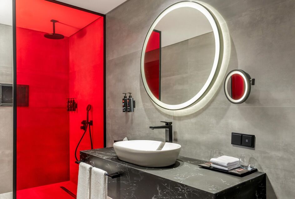 Superior Room, Balcony | Bathroom