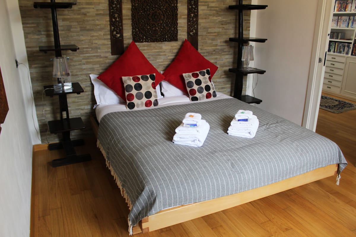 Chambre Double Deluxe, vue ville | Wi-Fi gratuit, accÚs pour personnes à mobilité réduite