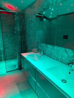 Family Studio Suite | Bathroom - BB Tortona (Milan)